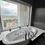 Apartament Sauna Y *